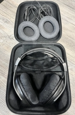 Shure - SRH1540-BK 3