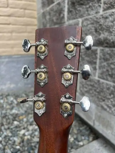 Martin Guitars - 000-15M 2