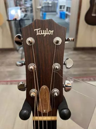 Taylor Guitars - 312CE STD Concert Sitka/Sapele Cut/Ele w/ OHSC 2