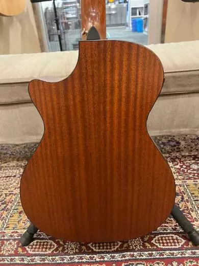 Taylor Guitars - 312CE STD Concert Sitka/Sapele Cut/Ele w/ OHSC 2