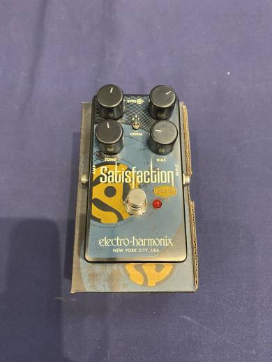 Electro-Harmonix Satisfaction Plus Fuzz | Long & McQuade