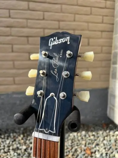 Gibson Custom Shop 1957 Reissue Les Paul Goldtop VOS w/ case 2