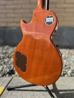 Gibson Custom Shop 1957 Reissue Les Paul Goldtop VOS w/ case 2