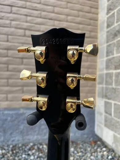 Gibson Les Paul Custom 70s Electric Guitar with Hardshell Case - Ebony 2