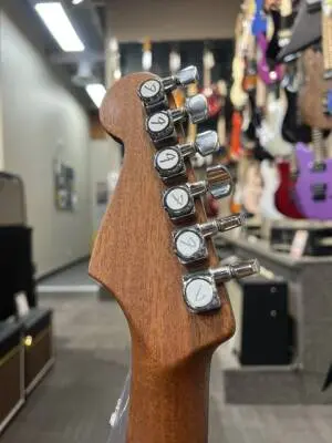 FENDER ACOUSTASONIC STRAT 3TSB W/GB 2