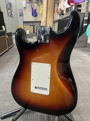 Fender - 011-4920-300 2