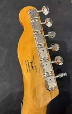 Squier - 037-4040-500 5