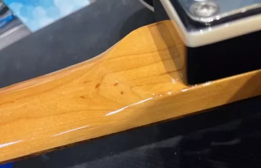 Squier - 037-4040-500 6