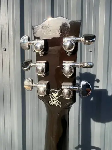 Gibson Slash J-45 - November Burst 2