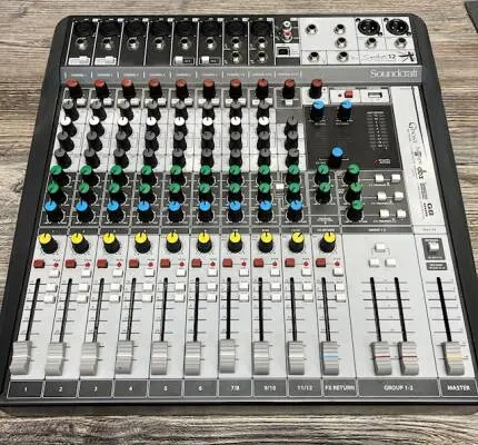 Soundcraft - SIGNATURE 12MTK