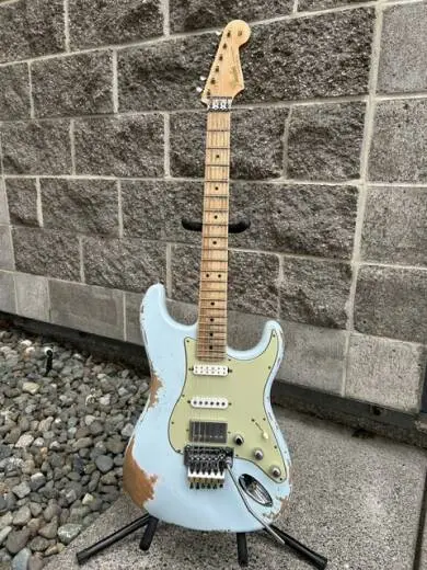 Fender Custom Shop ZF Stratocaster Heavy Relic Sonic Blue