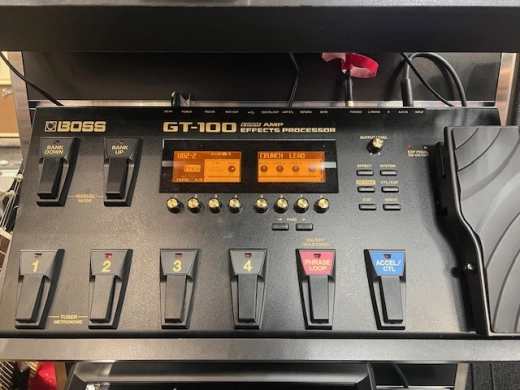 BOSS - GT-100 Multi Effects Processor