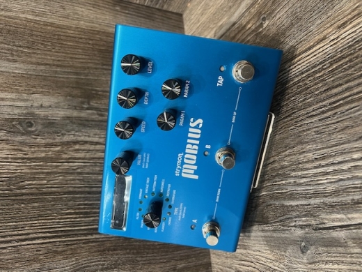 Gear Hunter | Strymon Mobius Modulation Effect