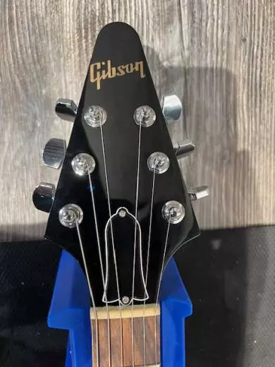 Gibson 80s Flying V Ebony w/ CS 2