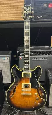 Ibanez Semi-hollow