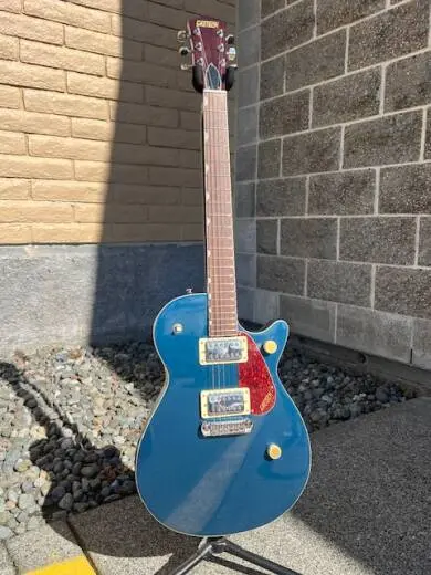 Gretsch Guitars Streamliner Jet Club Single-Cut with Wraparound, Laurel Fingerboard - Dark Denim