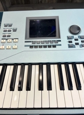 Yamaha - MOTIF XS8 2