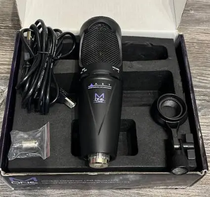 ART Pro Audio - M-ONEU