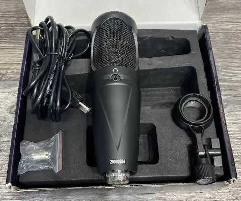 ART Pro Audio - M-ONEU 2