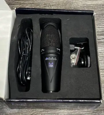 ART Pro Audio - M-ONEU 2