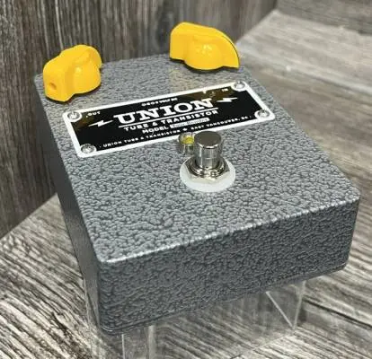 Union Tube & Transistor - TOUR BENDER 2