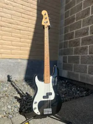 Fender Player P-Bass Black