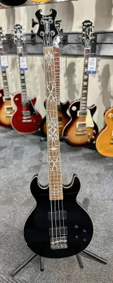 SCHECTER DEVIL TRIBAL BASS