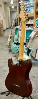 Godin Guitars - G49325 2