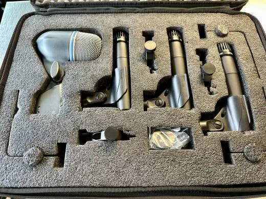 Store Special Product - Shure - DMK57-52