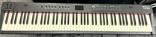 Store Special Product - Roland - RD-88