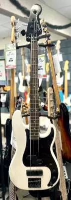 Squier - 037-0481-523