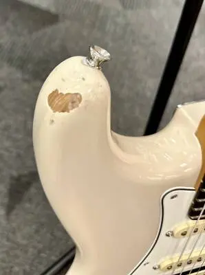 Fender - 014-0540-501 2