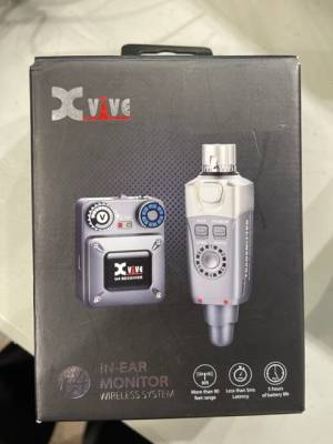 Xvive Audio - U4 In-Ear Monitor Wireless System