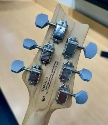 PRS SE SILVER SKY 2