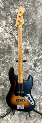 Squier - 037-9541-502