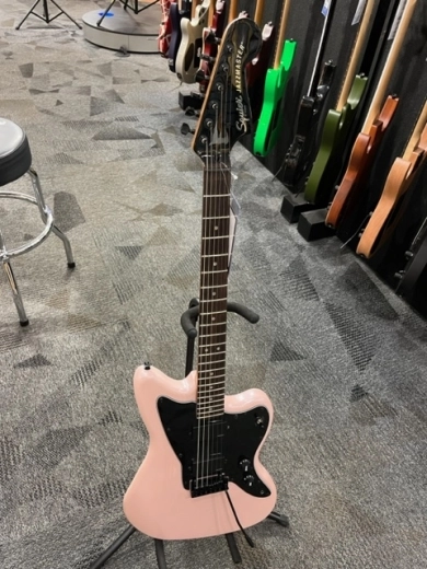 Squier - Contemporary Active Jazzmaster in Shell Pink Pearl 2