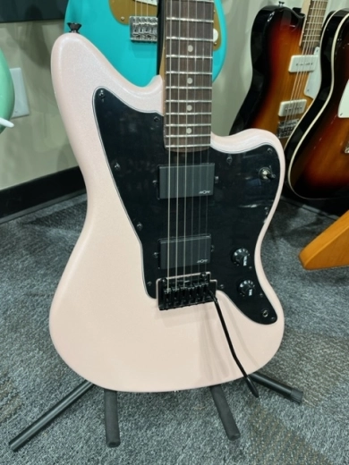 Squier - Contemporary Active Jazzmaster in Shell Pink Pearl