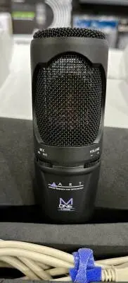 ART Pro Audio - M-ONEU