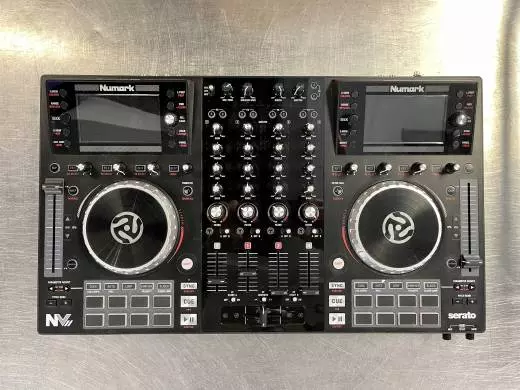 Numark - NVII DJ Controller