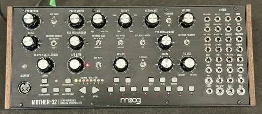 Moog - MOTHER-32