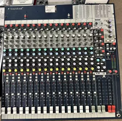 Soundcraft - FX16II