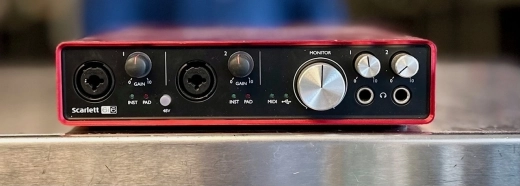 Focusrite - SCARLETT-6I6