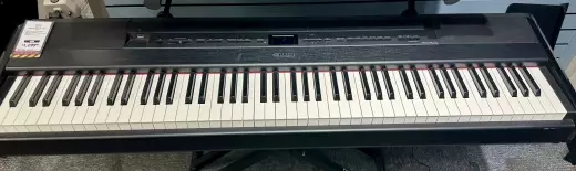 Yamaha - P515 B