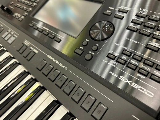 Yamaha - PSRSX900 2