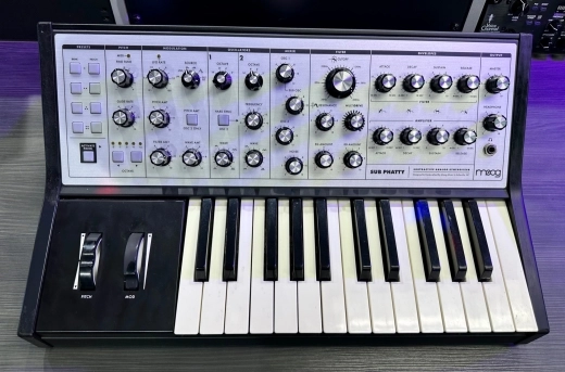 Moog - SUB PHATTY