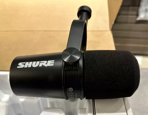 Store Special Product - Shure - MV7-K