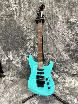 Fender - Limited Edition Heavy Metal Stratocaster Ice Blue