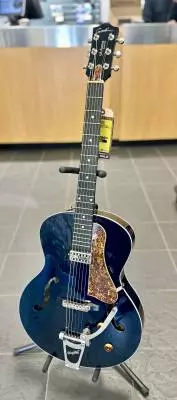 Godin Guitars - G50956