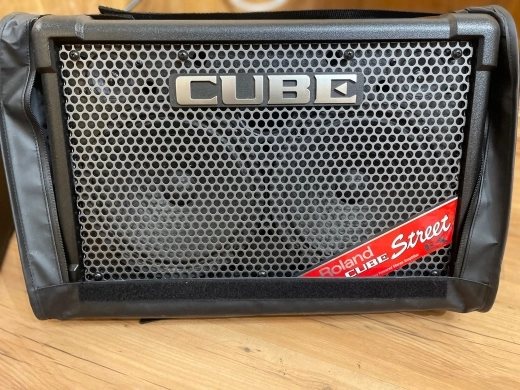 Roland - CUBE-STEX