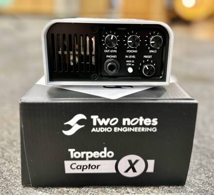Two Notes Torpedo Captor X Compact Reactive Load Box 16 Ohm